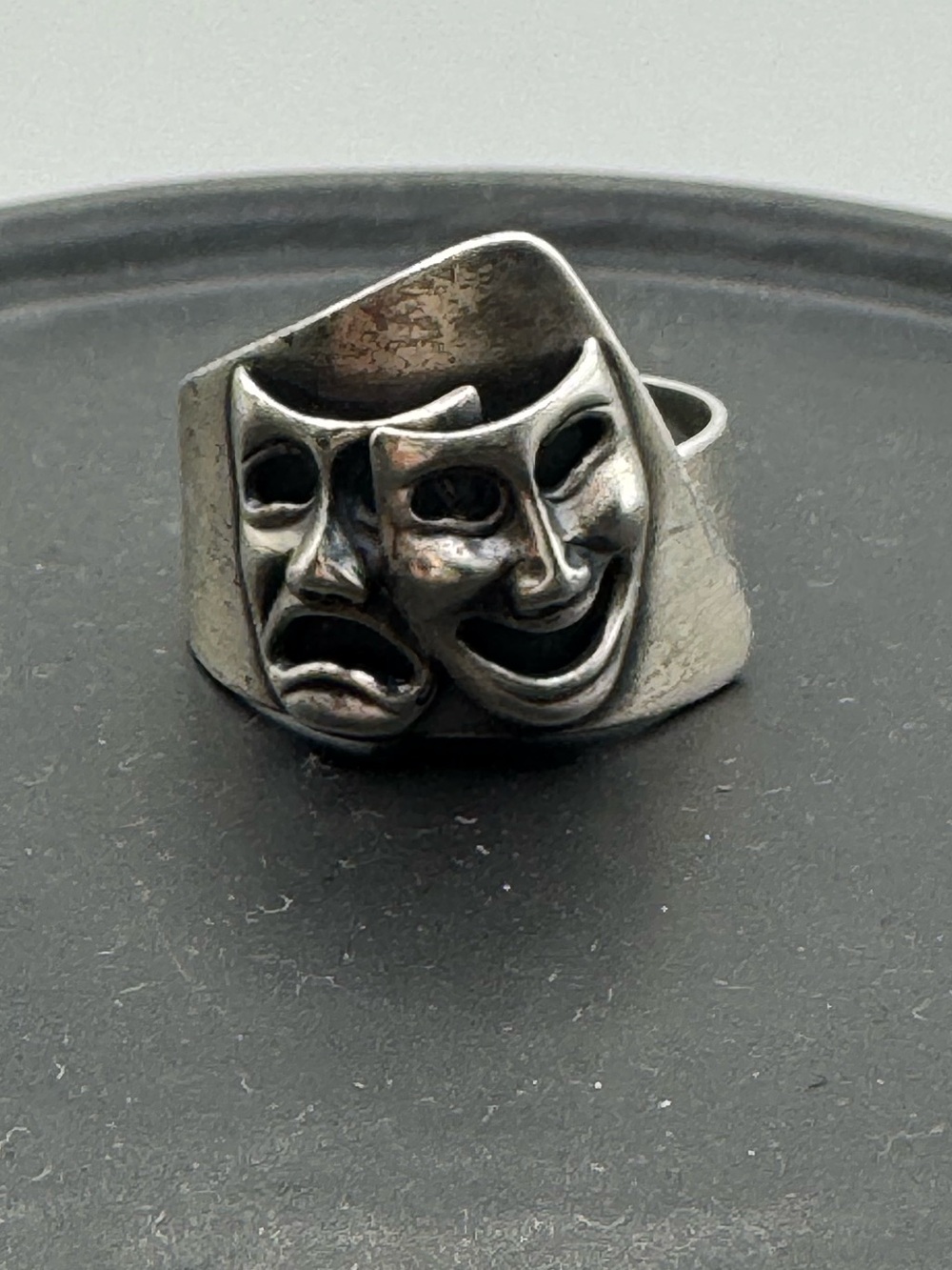 Vintage Sterling Silver Theatrical Masks Statement Ring - Size 7